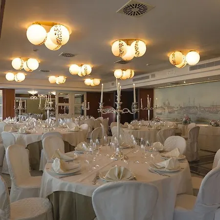 Fiorita Hotel 4*